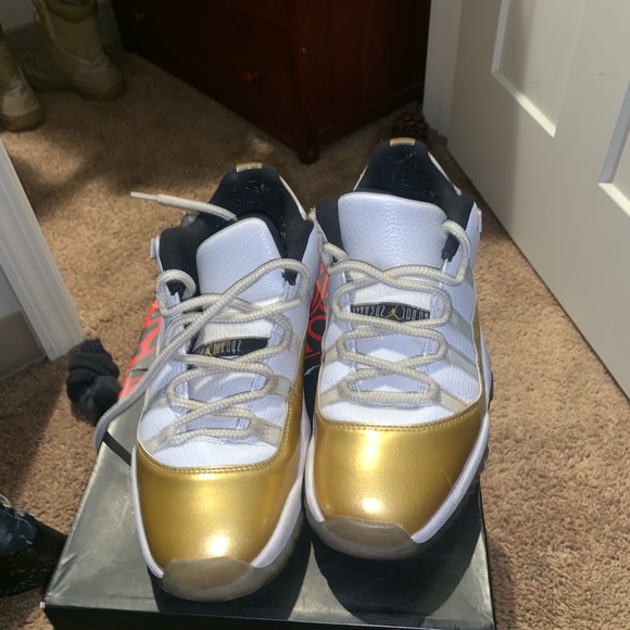 Retro 3 fire red & closing ceremony 11 - Picture 5 of 6